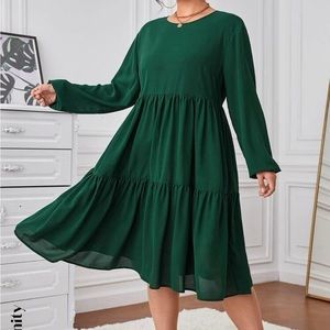 BRAND NEW. Green tiered dress, never worn